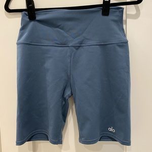 Blue Alo Yoga Biker Shorts- Size Medium